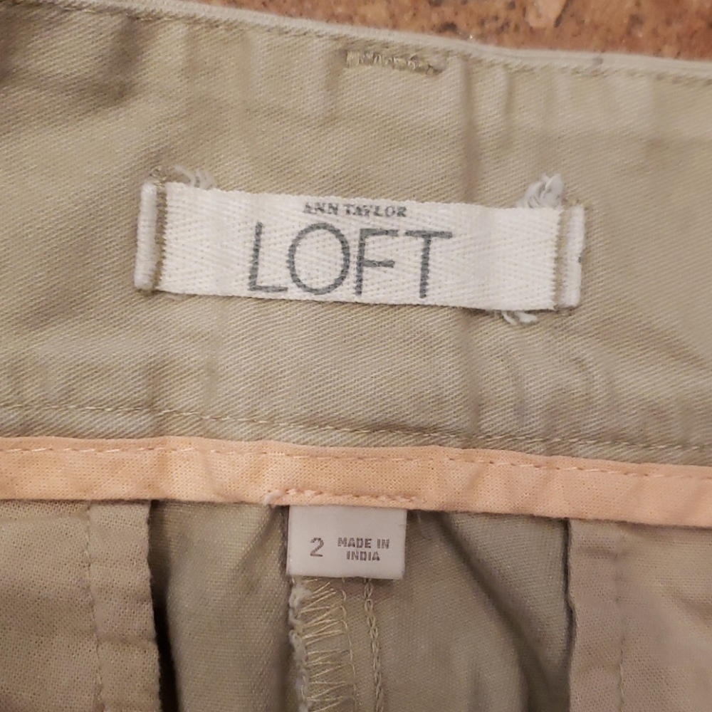 Loft 3.5" inseam shorts EUC - Picture 5 of 6